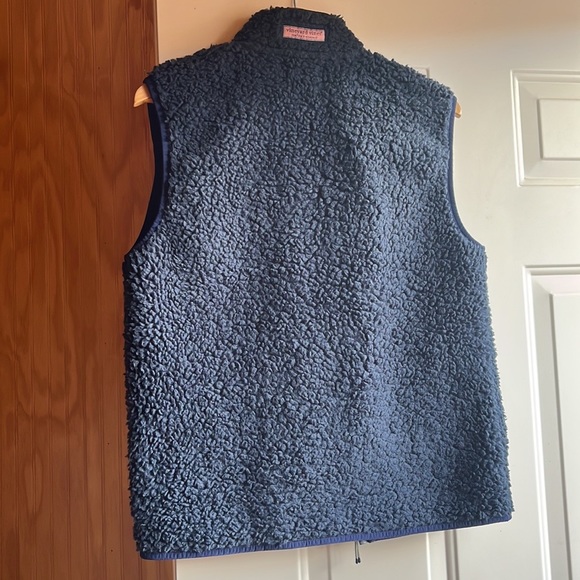 Vineyard Vines Martha’s Vineyard sherpa vest size small - Picture 6 of 9